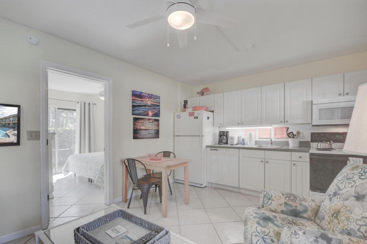 Five Palms Vacation Rentals- Daily - Weekly - Monthly Клиъруотър Бийч Екстериор снимка
