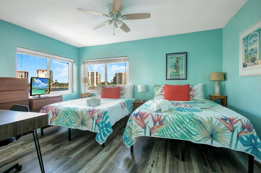 Five Palms Vacation Rentals- Daily - Weekly - Monthly Клиъруотър Бийч Екстериор снимка