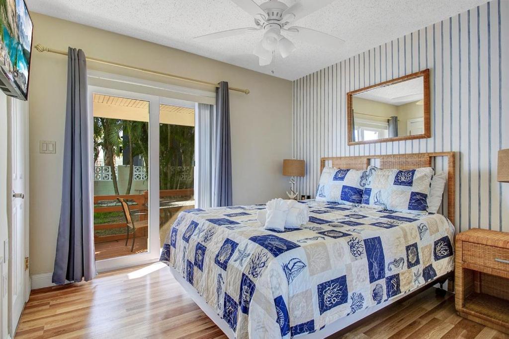 Five Palms Vacation Rentals- Daily - Weekly - Monthly Клиъруотър Бийч Екстериор снимка