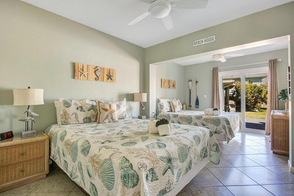 Five Palms Vacation Rentals- Daily - Weekly - Monthly Клиъруотър Бийч Екстериор снимка