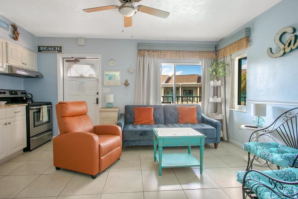Five Palms Vacation Rentals- Daily - Weekly - Monthly Клиъруотър Бийч Екстериор снимка