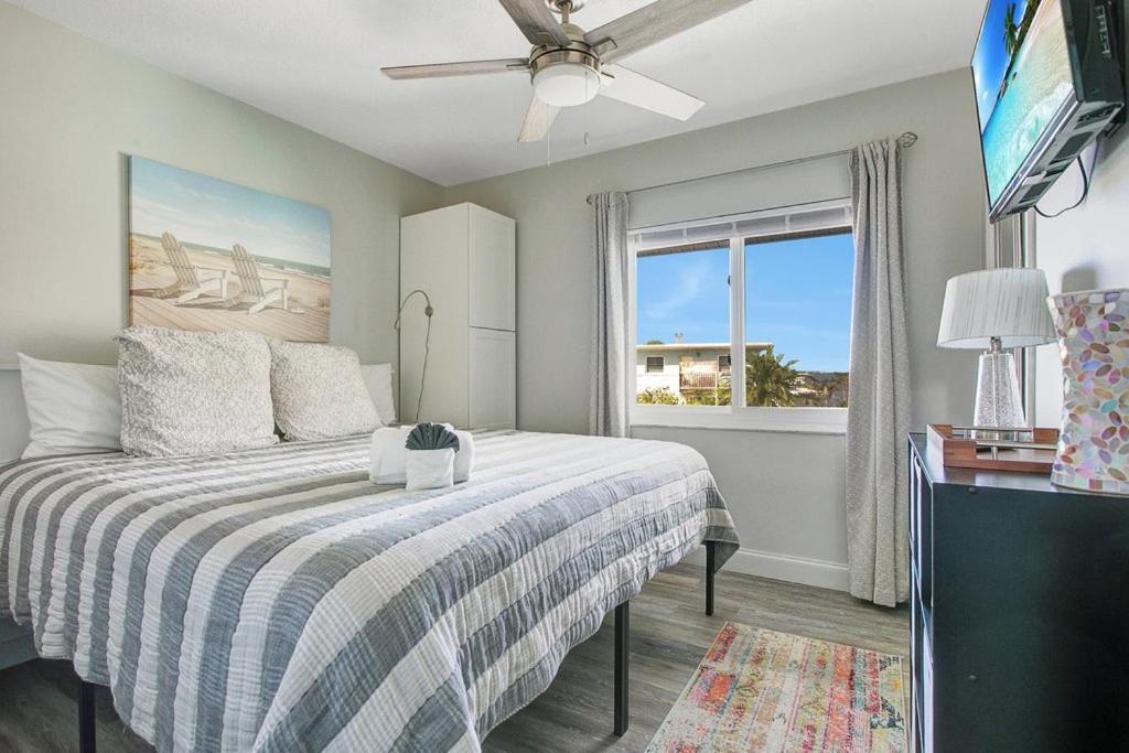 Five Palms Vacation Rentals- Daily - Weekly - Monthly Клиъруотър Бийч Екстериор снимка