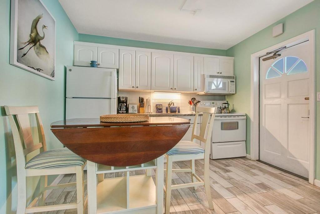 Five Palms Vacation Rentals- Daily - Weekly - Monthly Клиъруотър Бийч Екстериор снимка
